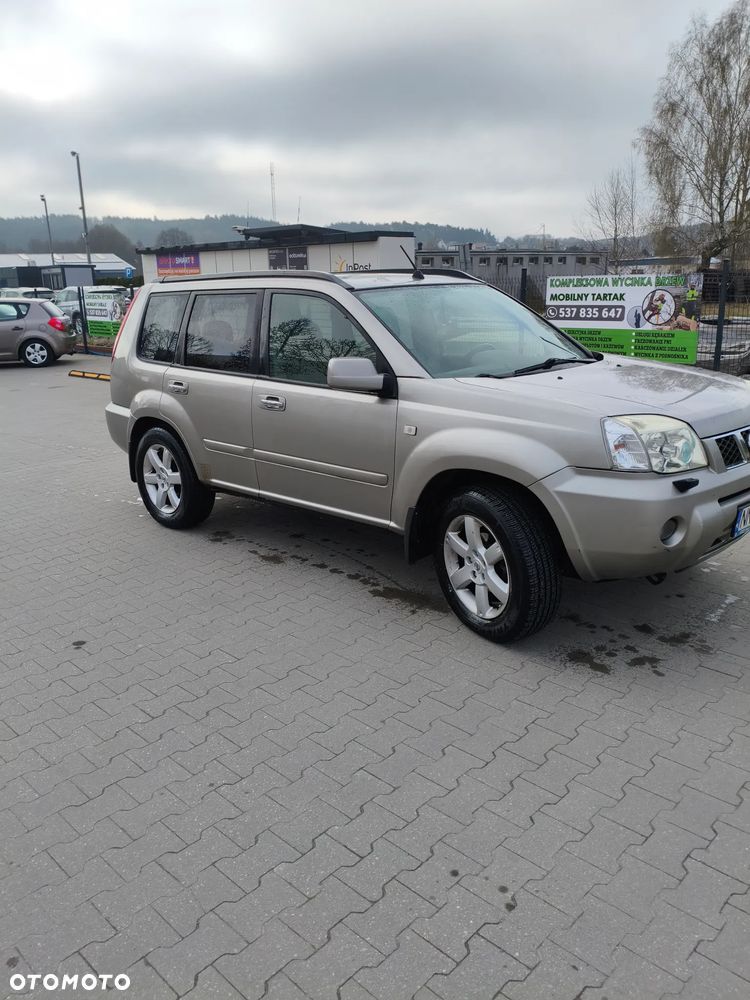 Nissan X-Trail 2.5 Elegance - 3