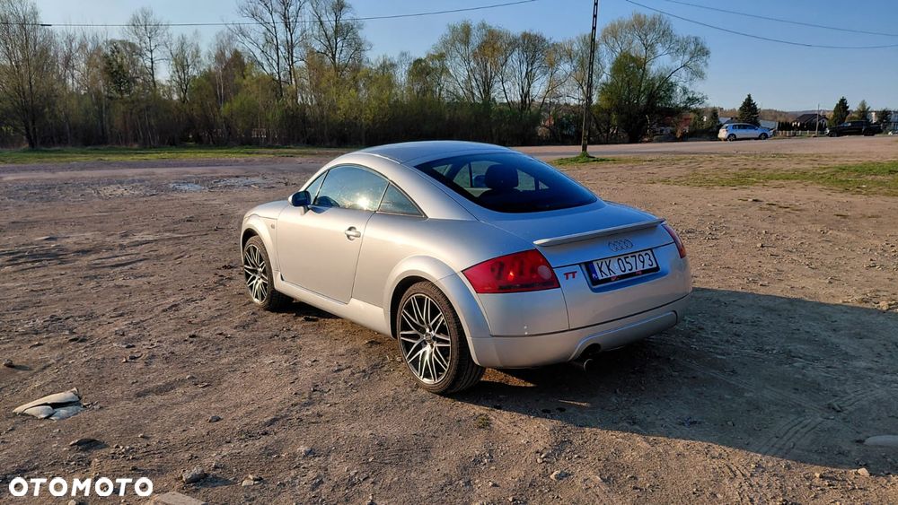 Audi TT Coupé 1.8T - 5