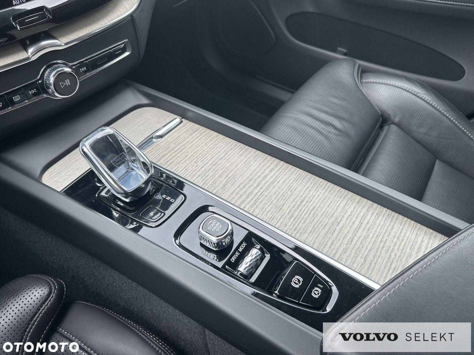 Volvo XC 60 - 22