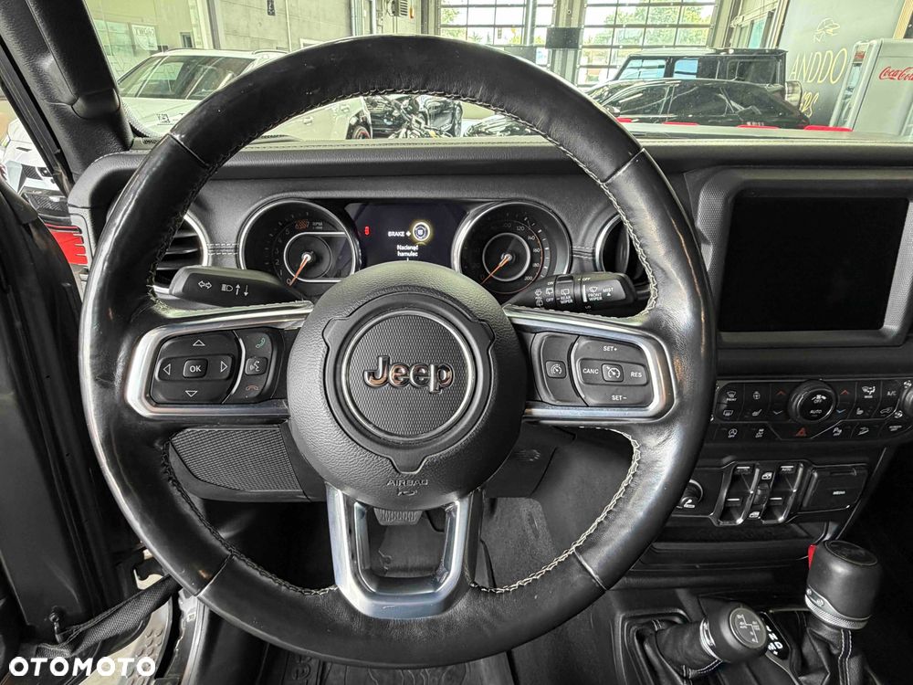 Jeep Wrangler Unlimited GME 2.0 Turbo Sahara - 18