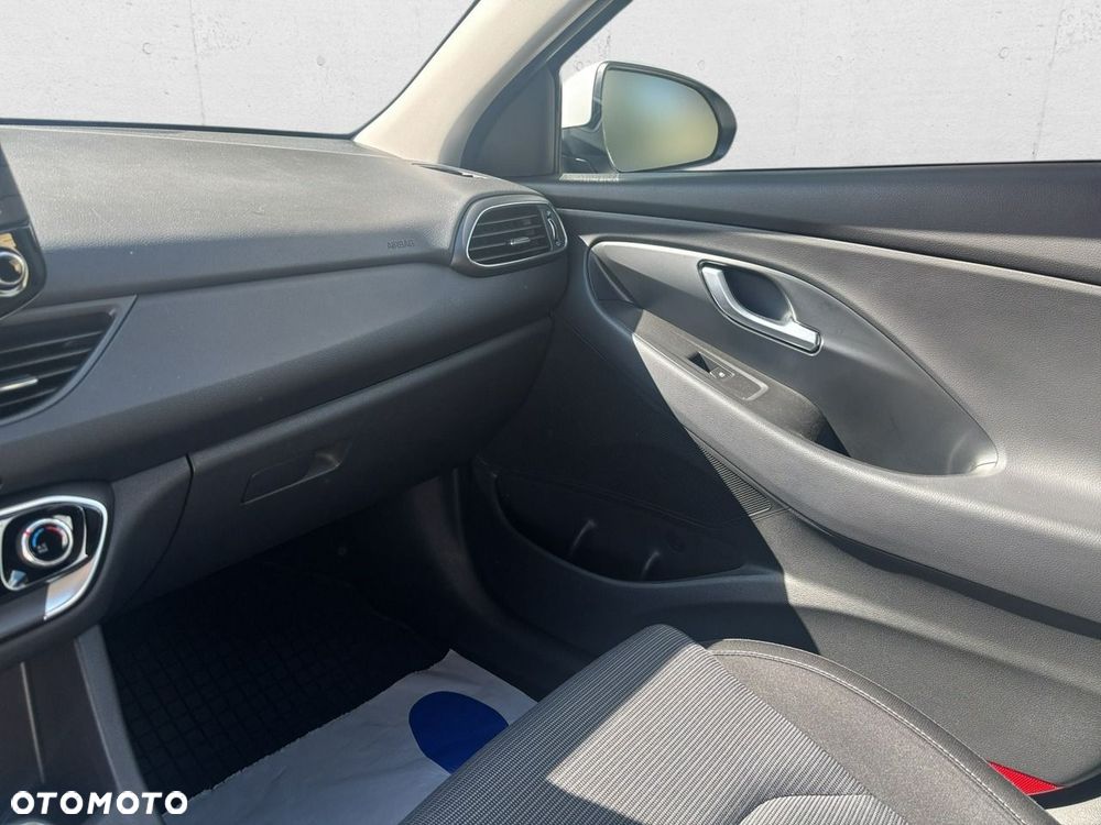 Hyundai i30 - 15