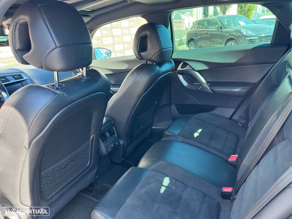 Citroën DS5 2.0 HDi Hybrid4 So Chic CMP6 - 34