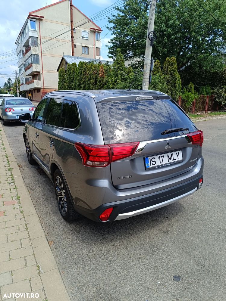 MITSUBISHI Outlander 2016 — imagine 21