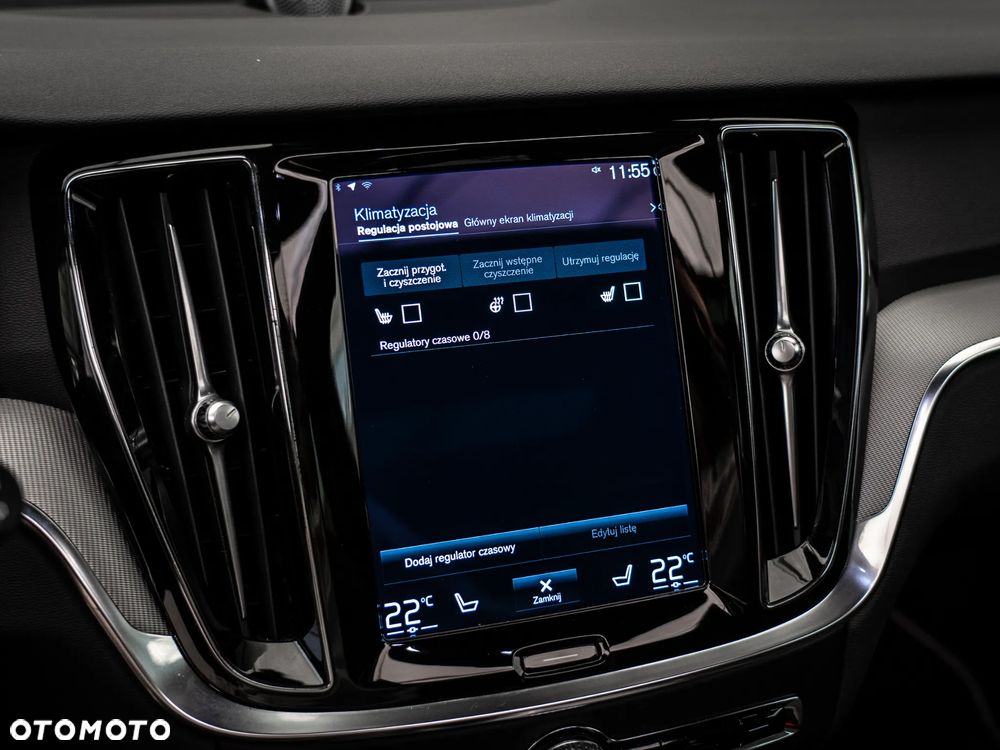 Volvo V60 T8 AWD Recharge Geartronic RDesign - 23