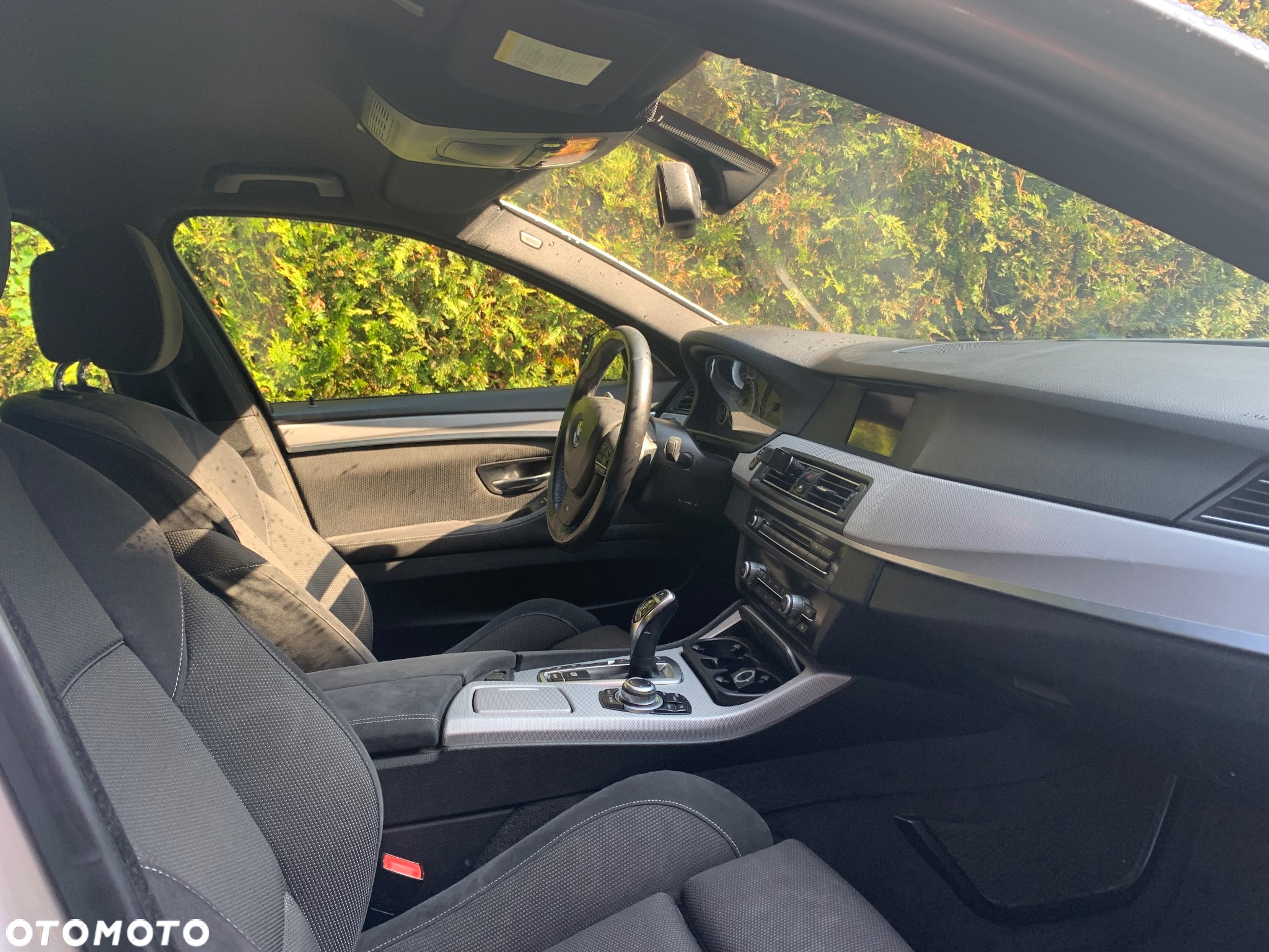 BMW Seria 5 525d xDrive - 9