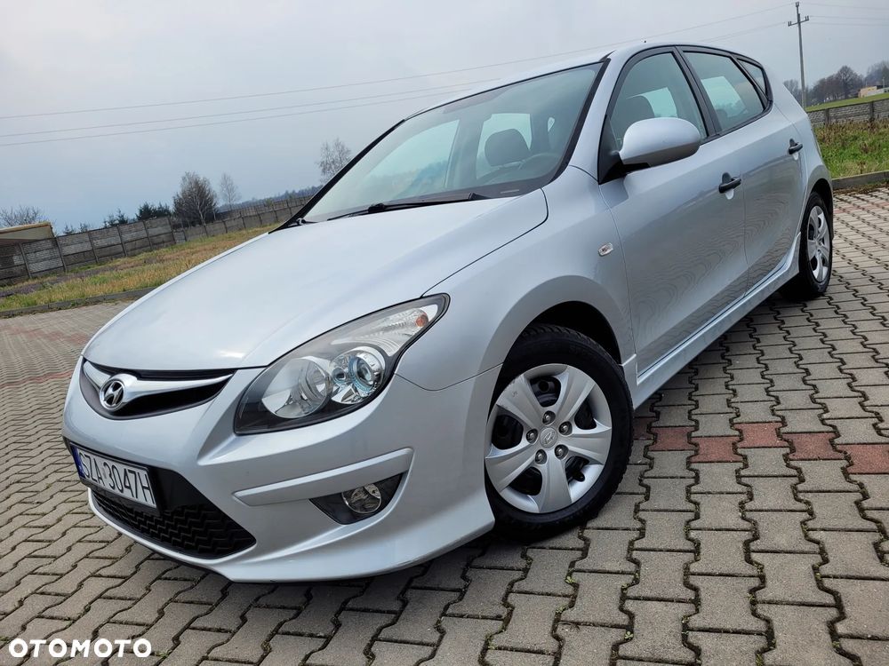 Hyundai i30 1.4 Blue Comfort - 1