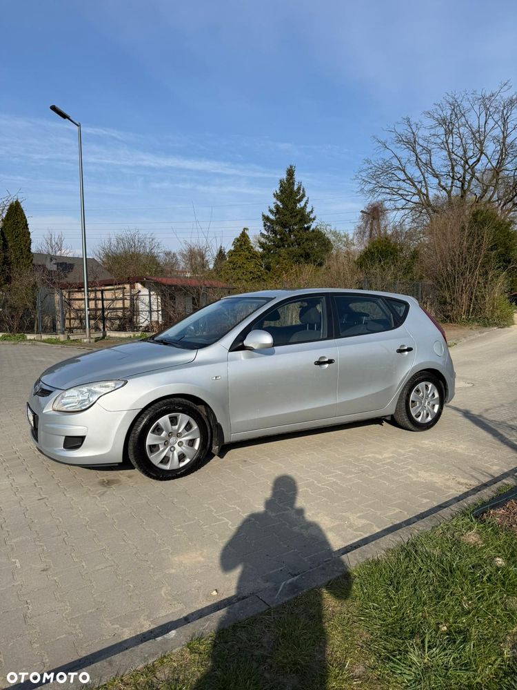 Hyundai i30 i30cw 1.4 blue Comfort - 10