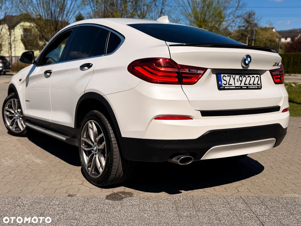BMW X4 xDrive20d sport - 30