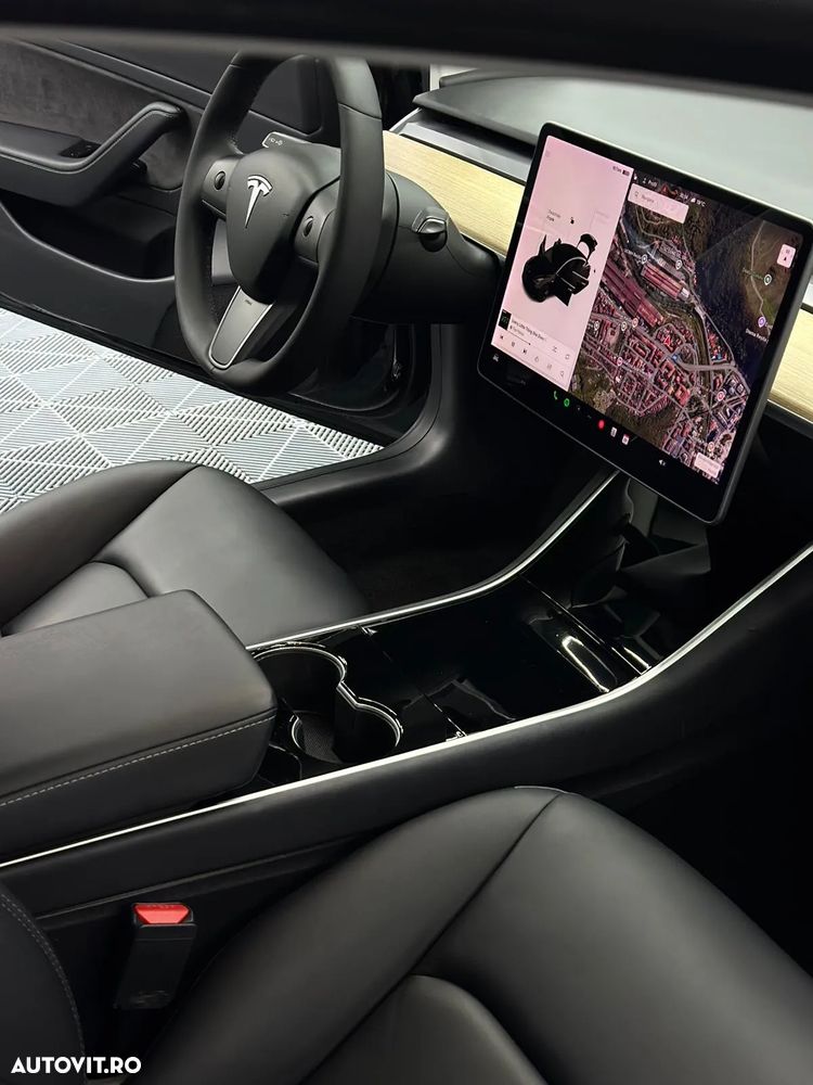 Tesla Model 3 AWD Dual Motor - 20