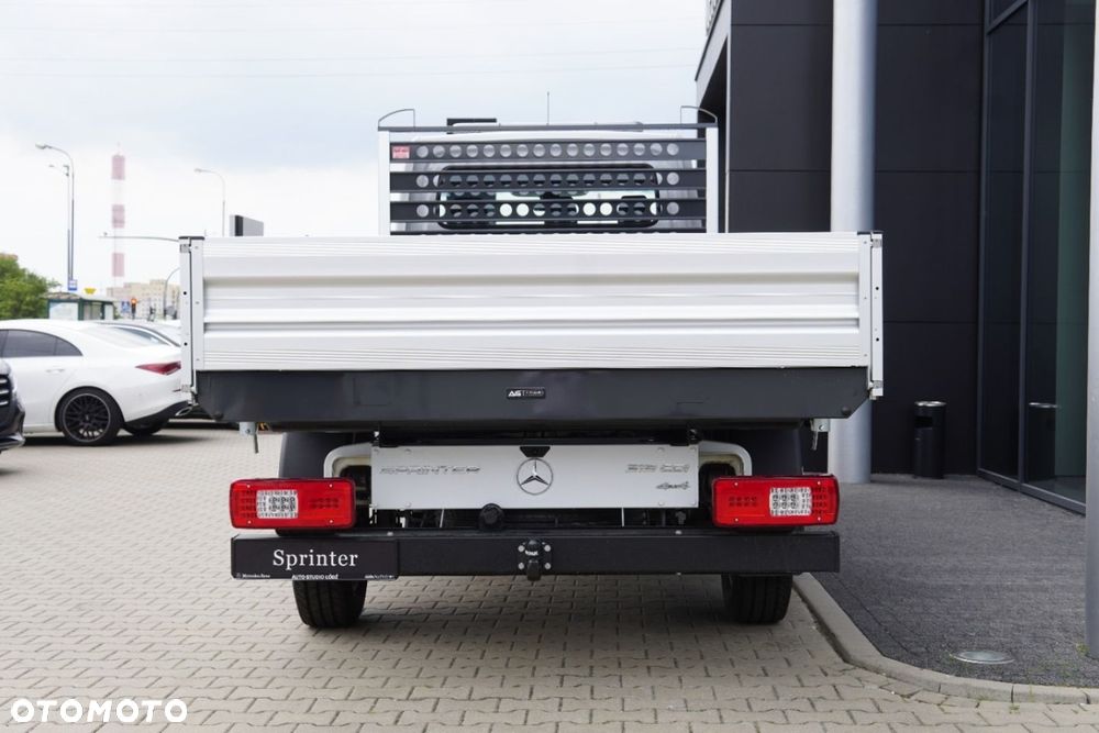 Mercedes-Benz Sprinter - 8