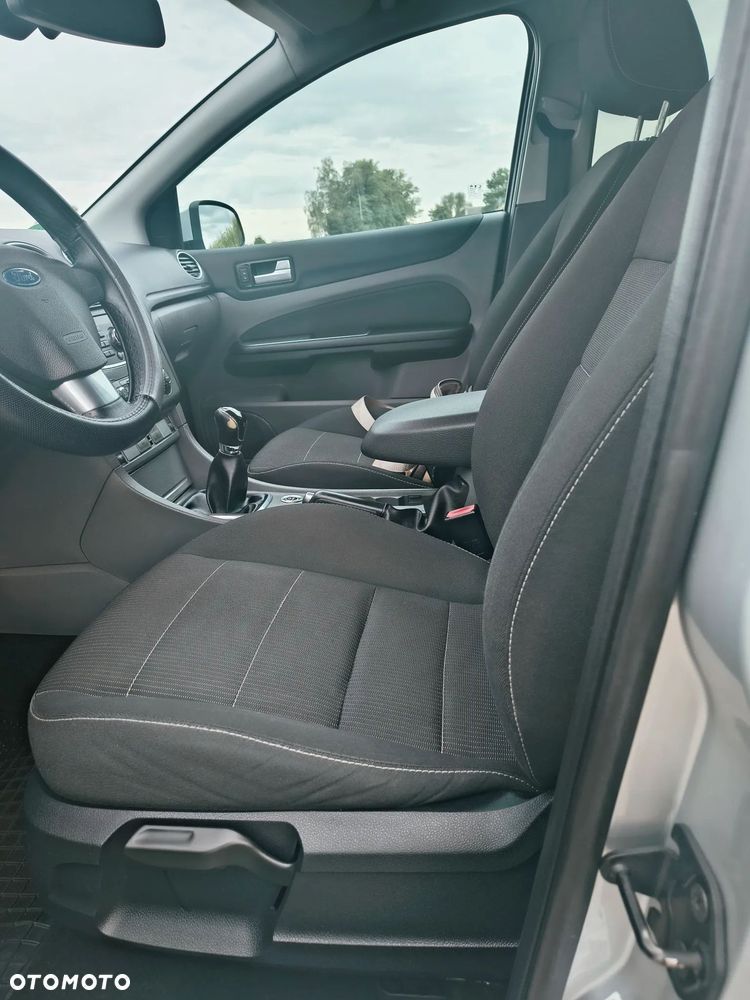 Ford Focus - 15