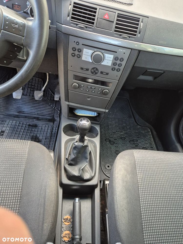 Opel Meriva - 10