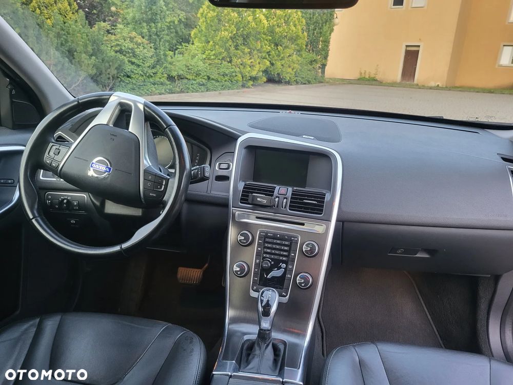 Volvo XC 60 - 10