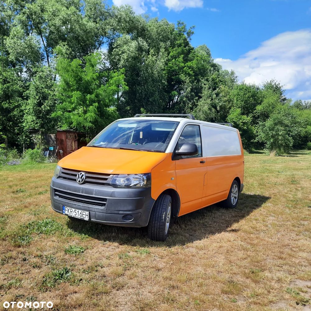Volkswagen Transporter T5 - 2