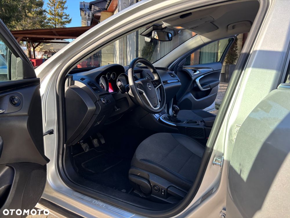 Opel Insignia 2.0 CDTI Cosmo - 11