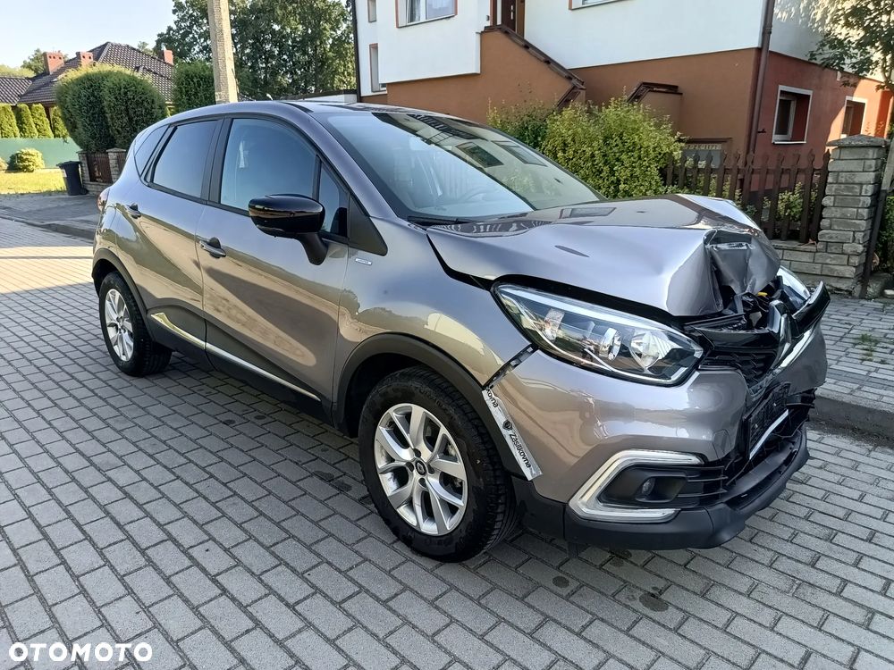 Renault Captur - 13