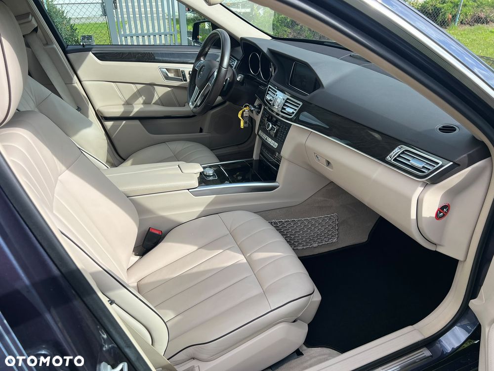 Mercedes-Benz Klasa E 400 7G-TRONIC Avantgarde - 34