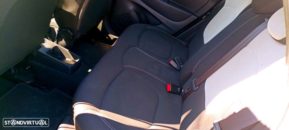 Renault Captur 0.9 TCE Zen - 9