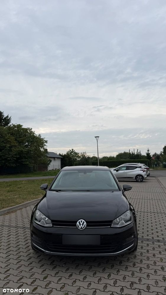 Volkswagen Golf - 15