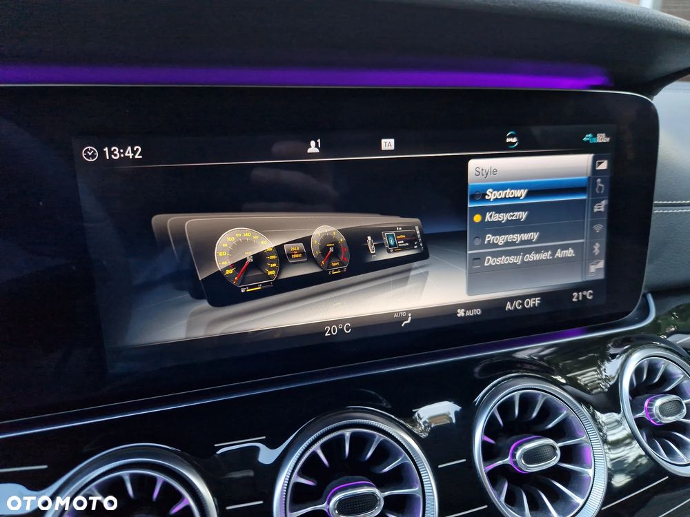 Mercedes-Benz CLS - 39