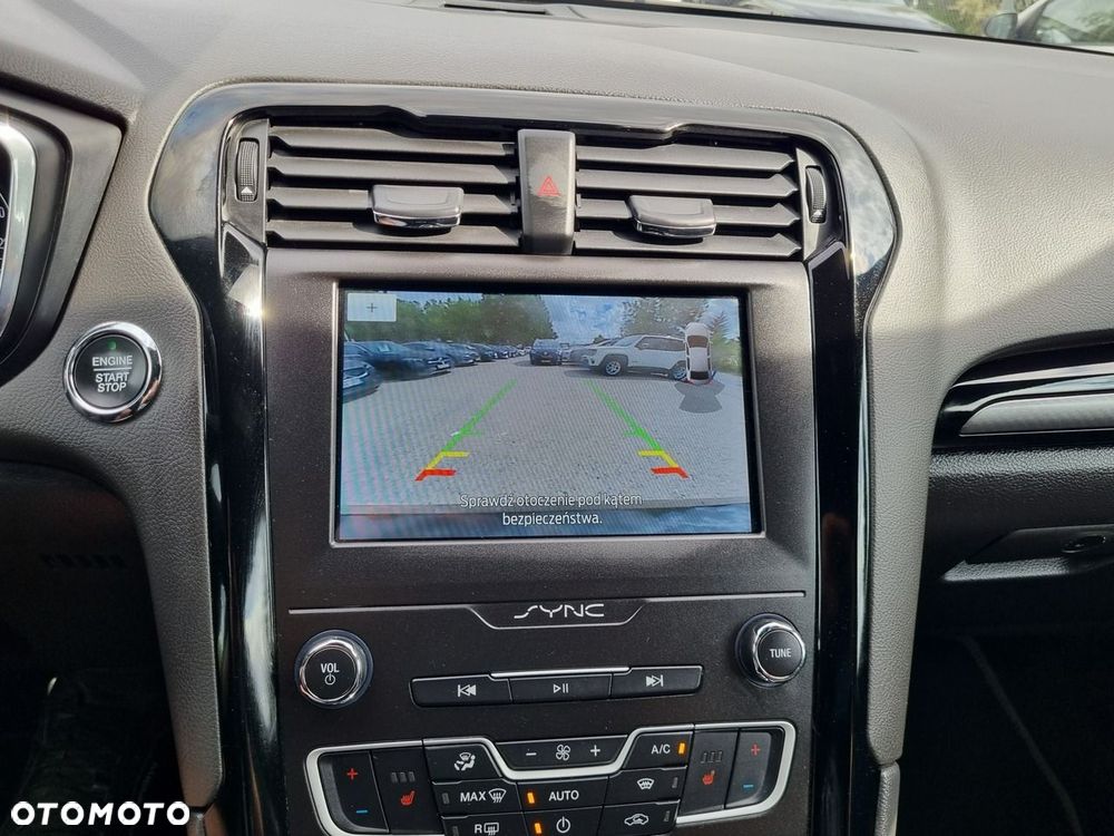 Ford Mondeo - 22