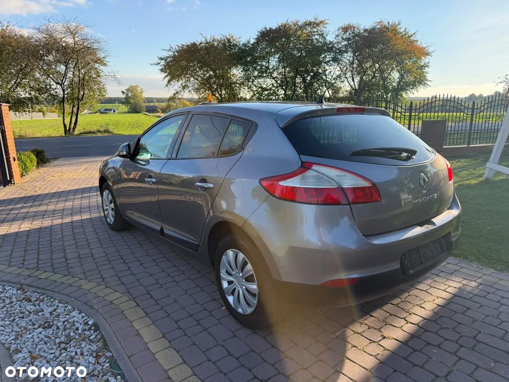 Renault Megane 2008 photo 4