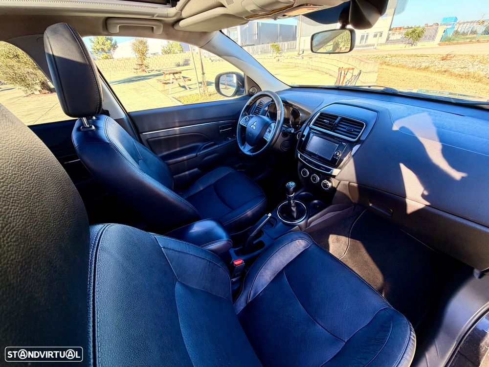 Mitsubishi ASX 1.8 DI-D Instyle NAVI - 22