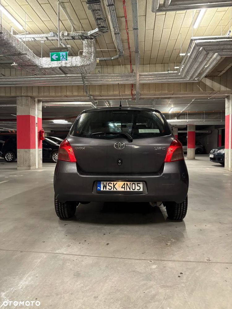 Toyota Yaris - 3