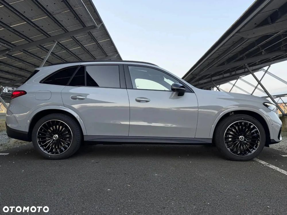 Mercedes-Benz GLC - 4