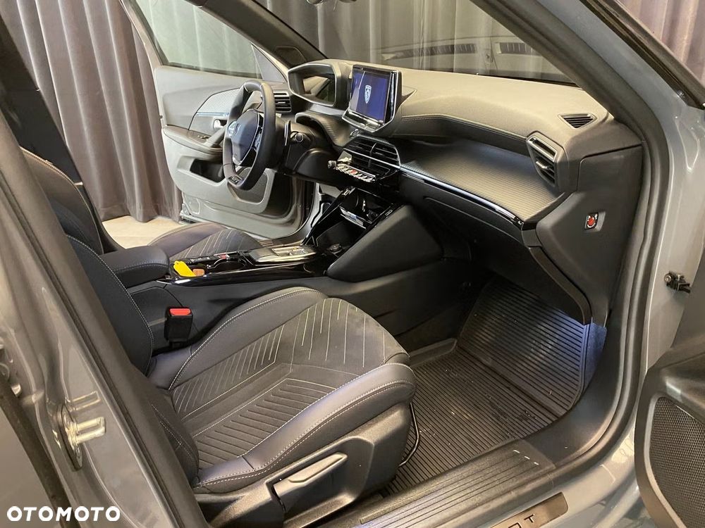 Peugeot 2008 1.2 PureTech GT S&S EAT8 - 7