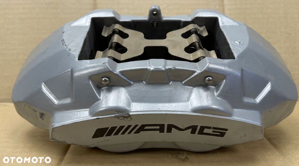 3 MERCEDES C-KLASA W 205 AMG ZACISK HAMULCOWY PRAWY PRZÓD - 12