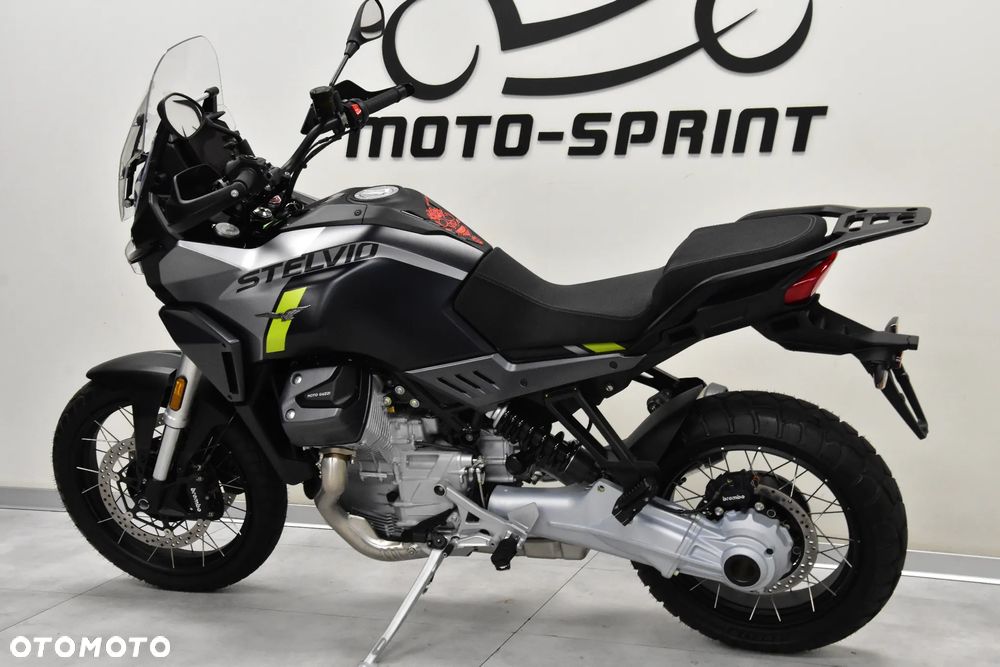 Moto Guzzi Stelvio - 7