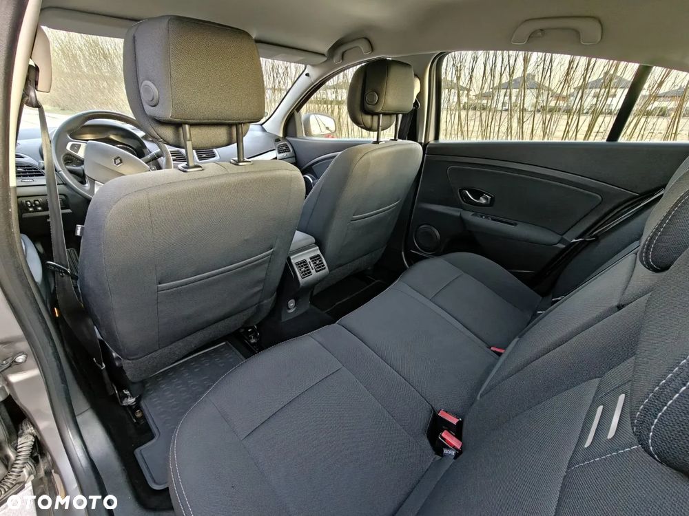 Renault Fluence 1.5 dCi Privilege - 18