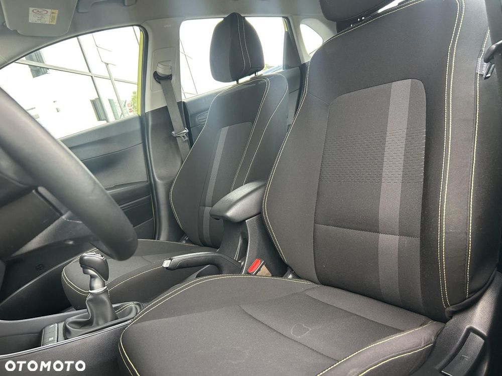 Hyundai i20 - 12