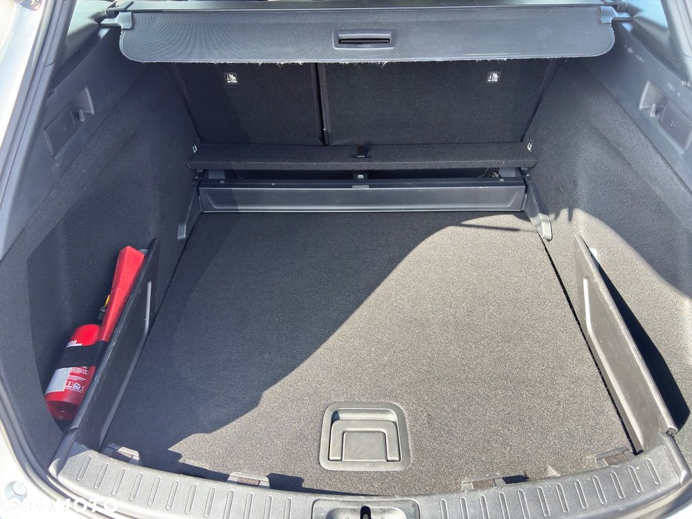 Toyota Corolla 1.2 T Comfort - 22