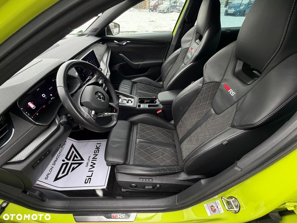 Skoda Octavia 2.0 TDI DSG RS - 20