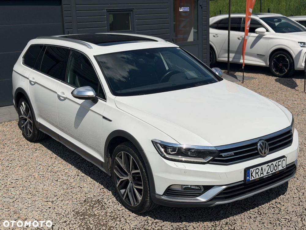 Volkswagen Passat Alltrack 2.0 TDI SCR 4Motion DSG - 9