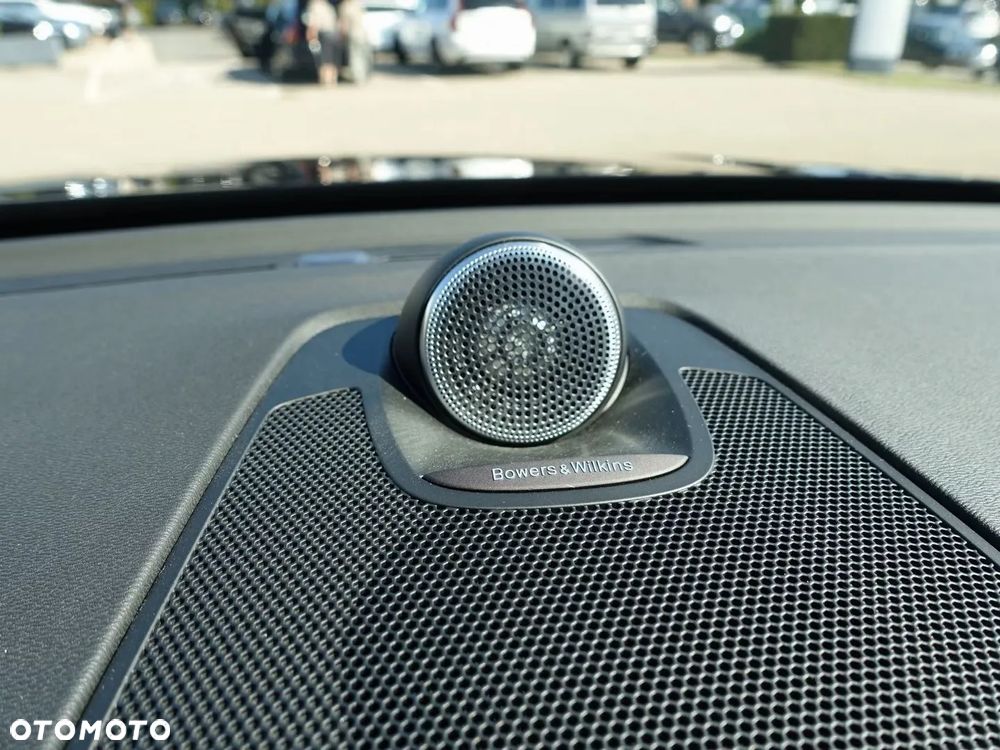 Volvo XC 60 T8 AWD Ultra Black Edition - 18