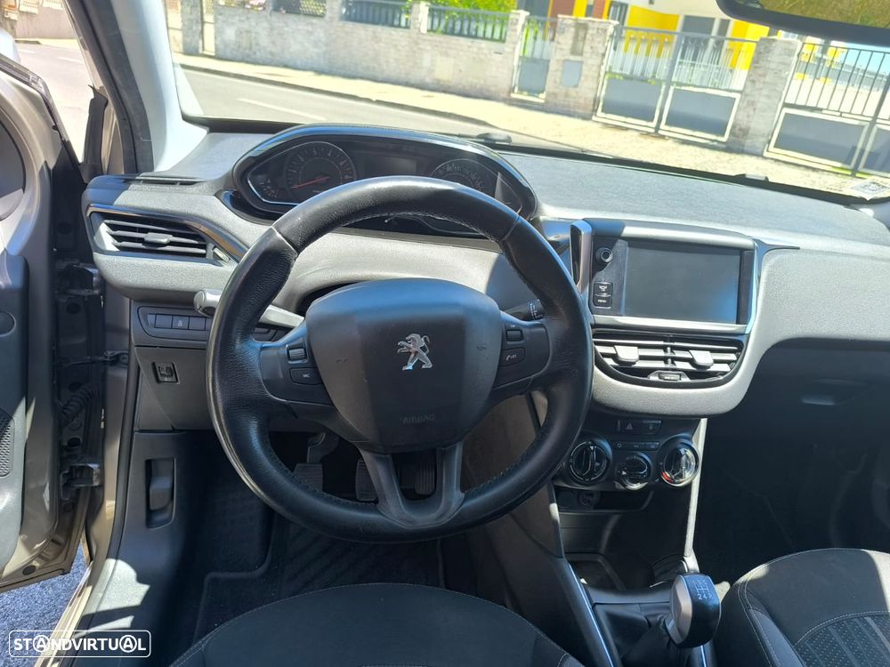 Peugeot 208 1.2 VTi Active - 9