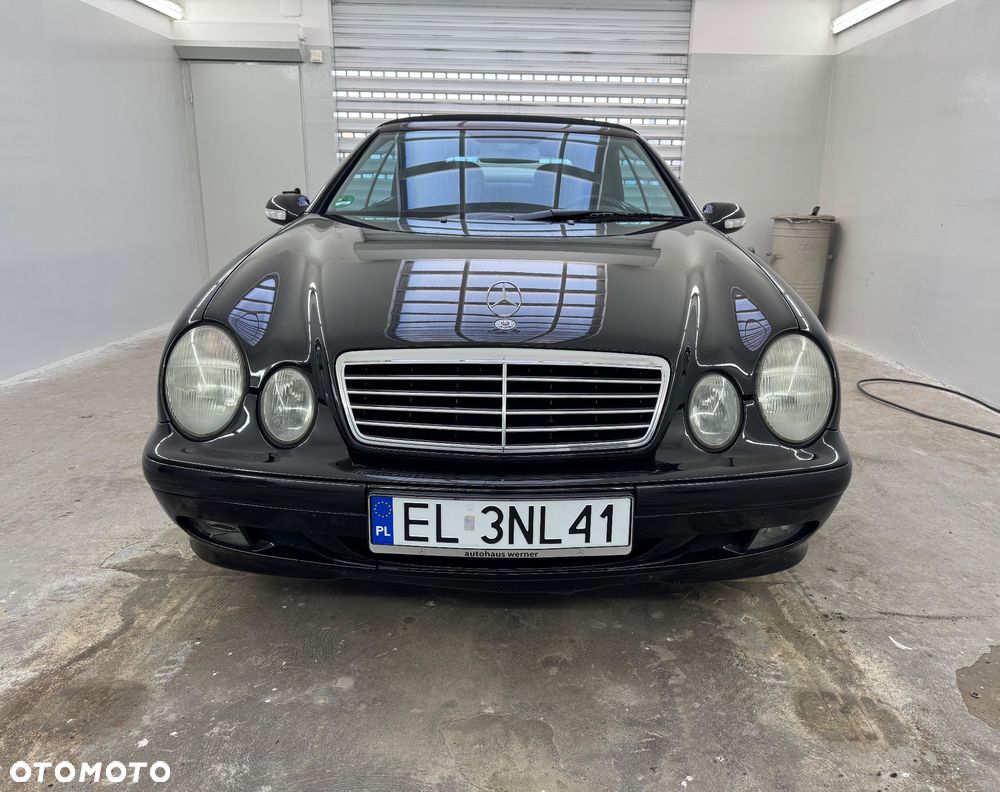 Mercedes-Benz CLK - 14