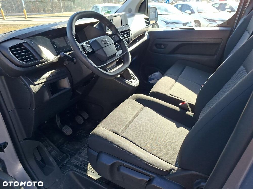Toyota PROACE - 13