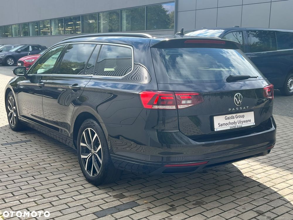 Volkswagen Passat 1.5 TSI EVO Business DSG - 9