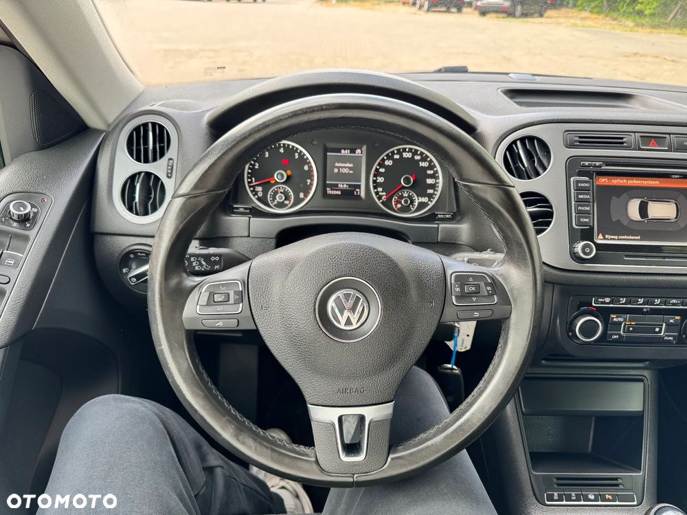 Volkswagen Tiguan - 14