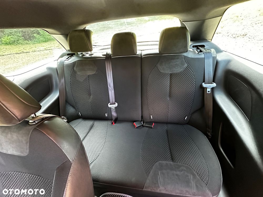 Citroën DS3 BlueHDi 120 SportChic - 26