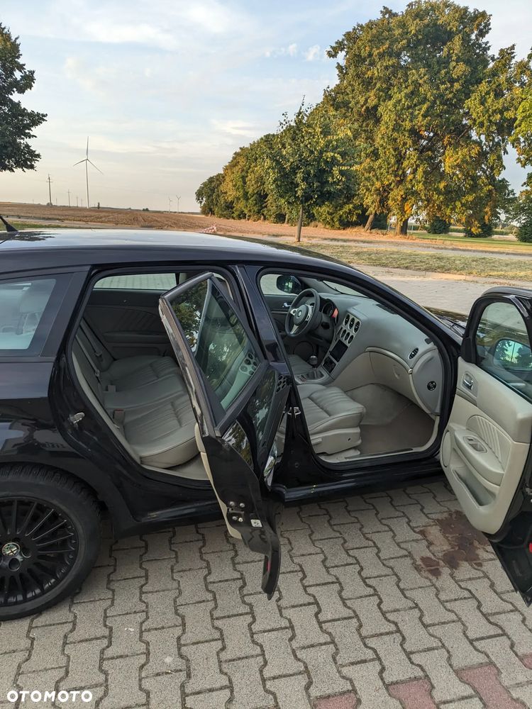 Alfa Romeo 159 1.9JTDM Distinctive - 8