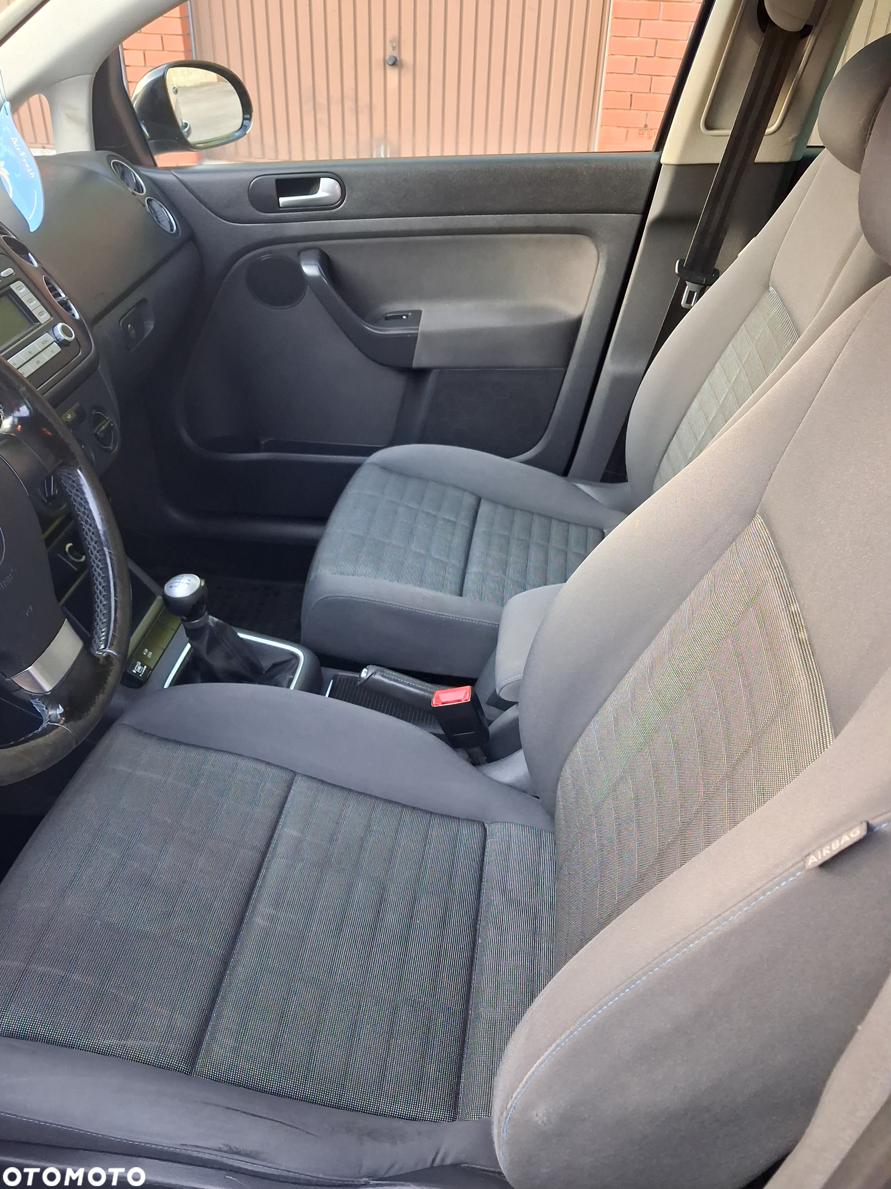 Volkswagen Golf V 1.6 Comfortline - 4