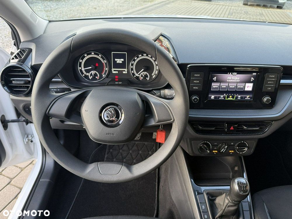 Skoda Fabia 1.0 MPI Active - 15