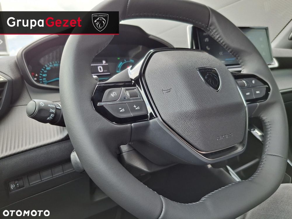 Peugeot 2008 - 10