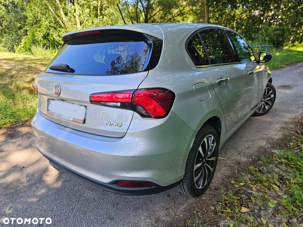 Fiat Tipo 1.4 16V More - 9