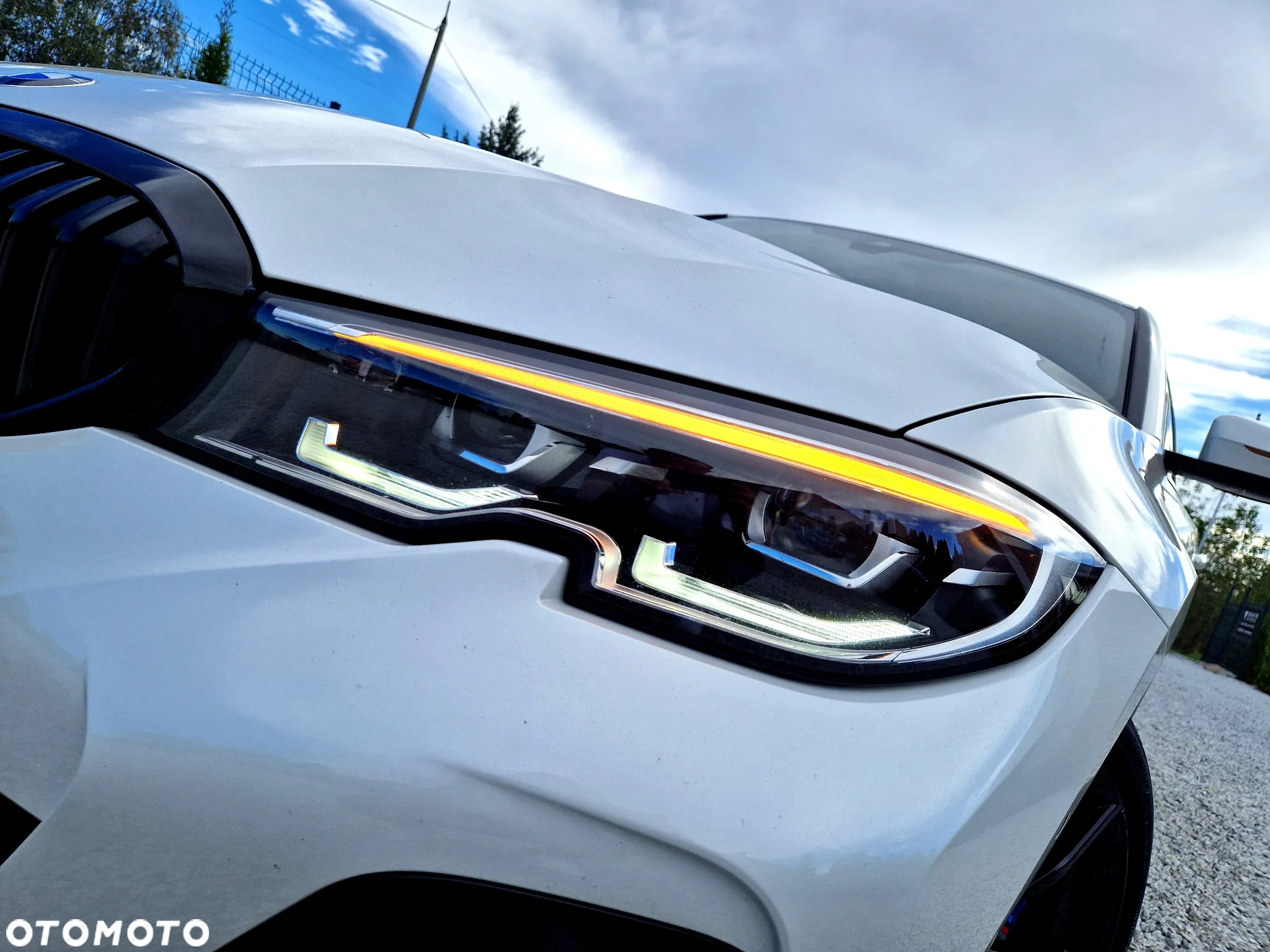 BMW Seria 3 330e M Sport sport - 33